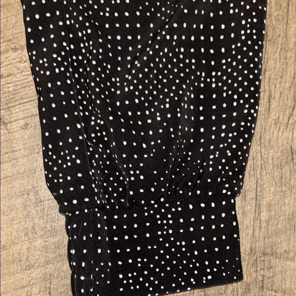 💜💜 Black and White Polka Dot Adorable Capri Summer Jogger Dress Pants - Picture 7 of 10